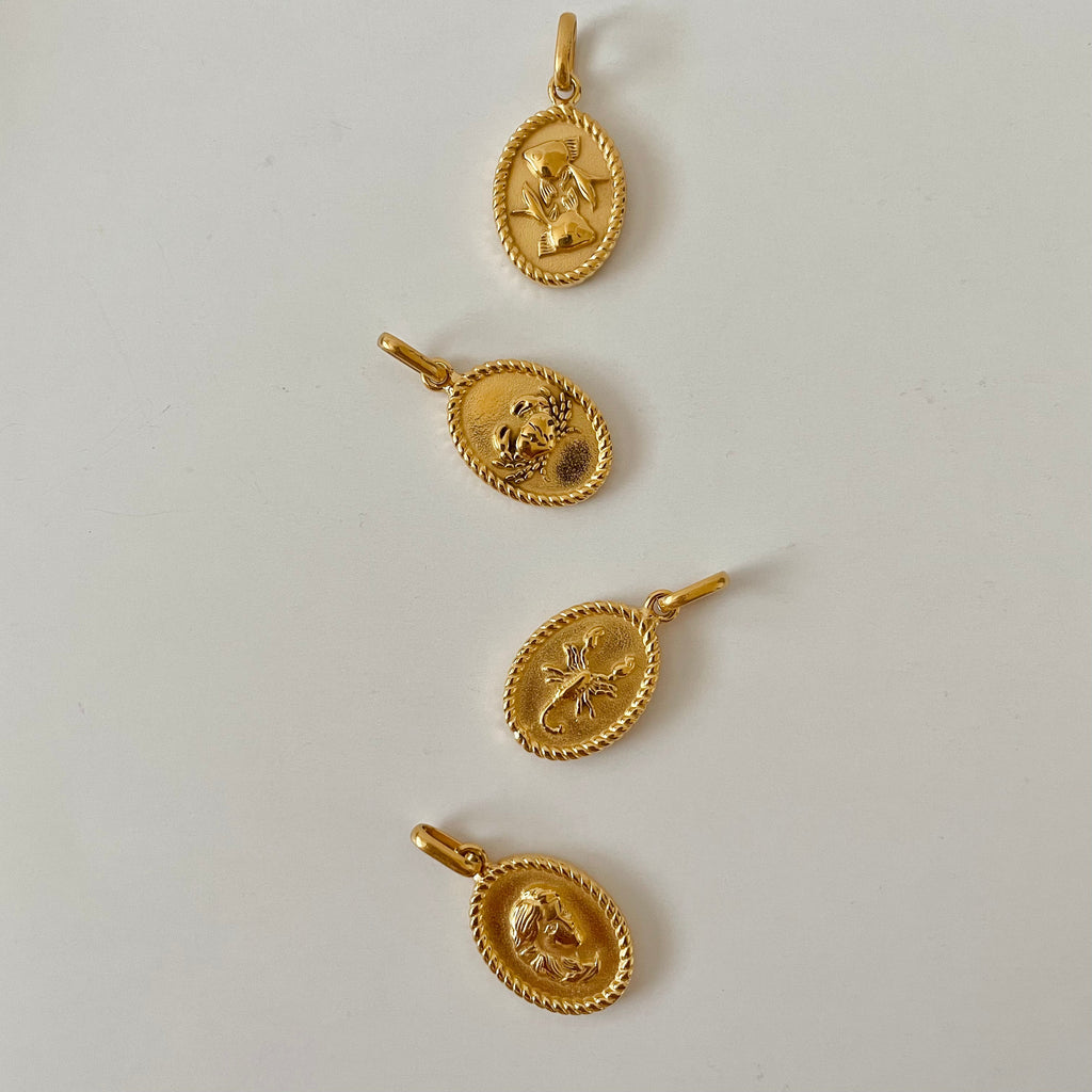 ♈ Collier Signe Astrologique Doré — Acier Recyclé Plaqué Or, Fait au Canada